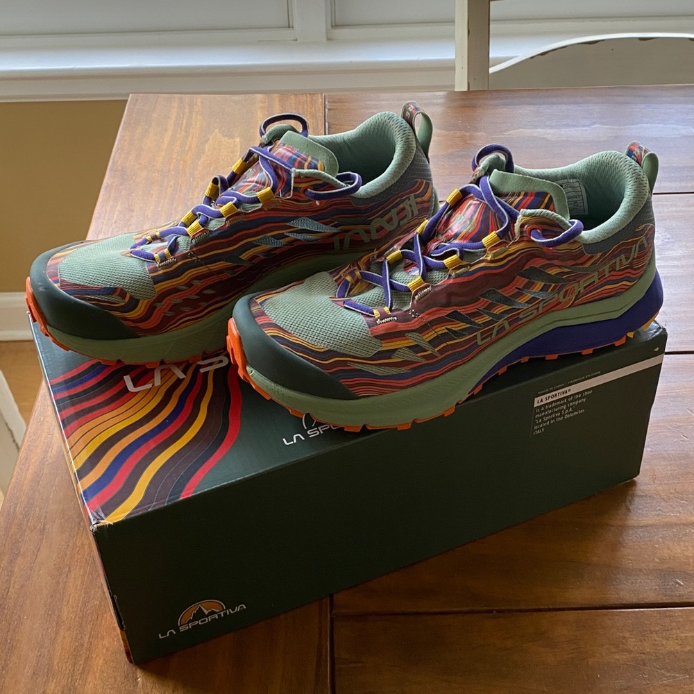 La Sportiva x Janji Jackal II trail runners - Picture 2 of 7